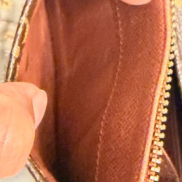 Louis Vuitton Vintage Tressor Wallet (PRICE FIRM) - Picture 11 of 14